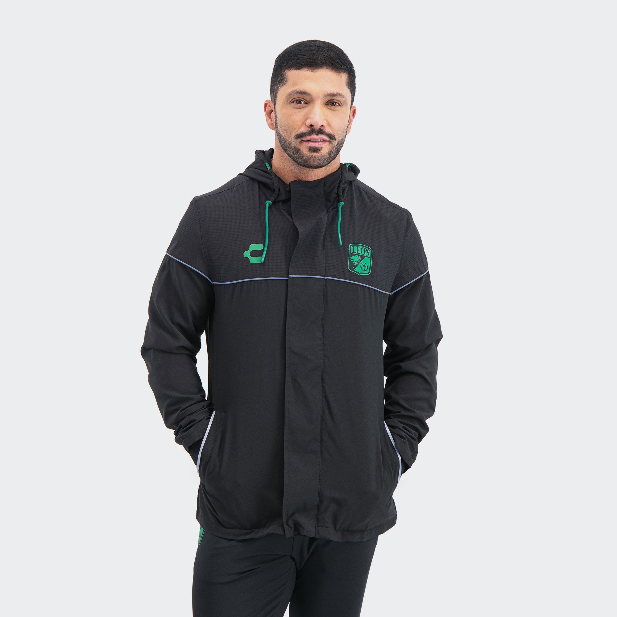 Black León 25-26 Outdoor Jacket for Men Charly Sport Soccer Gear