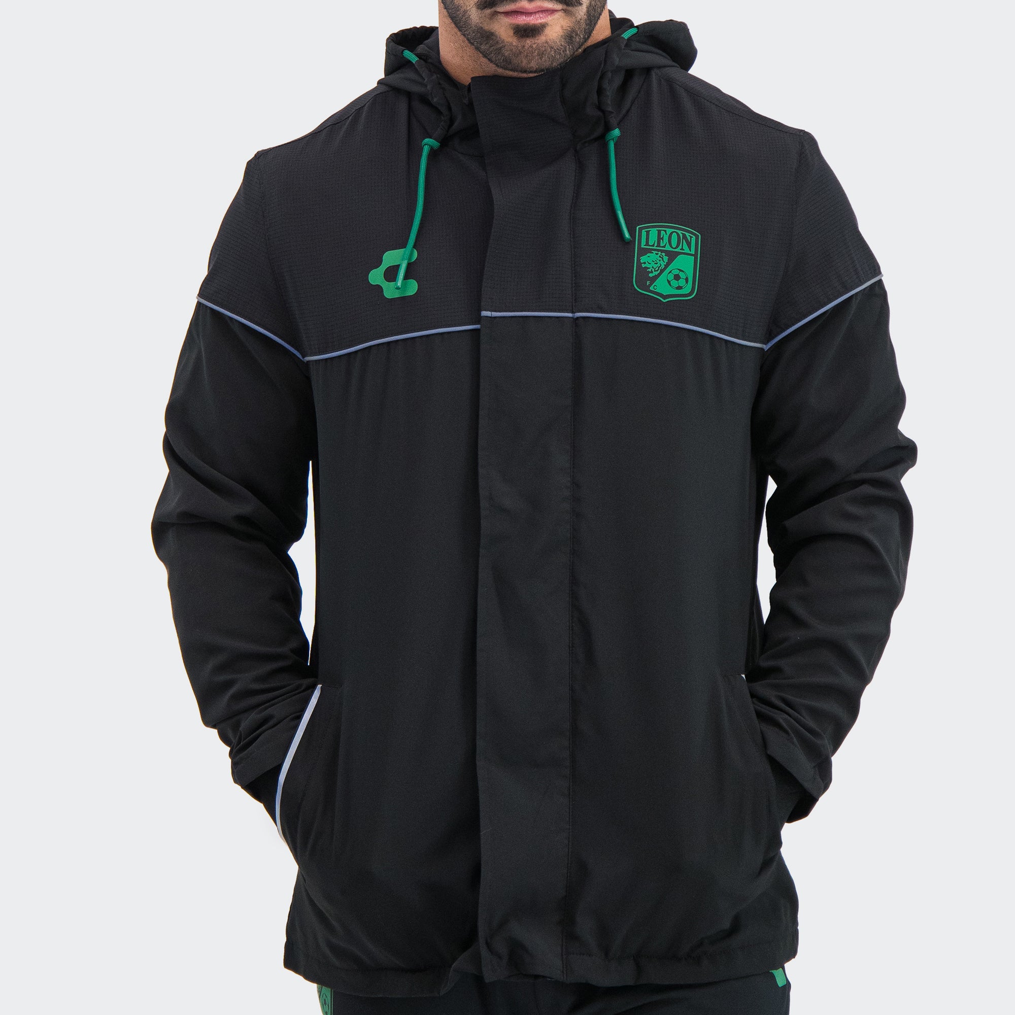 Black León 25-26 Outdoor Jacket for Men Charly Sport Soccer Gear
