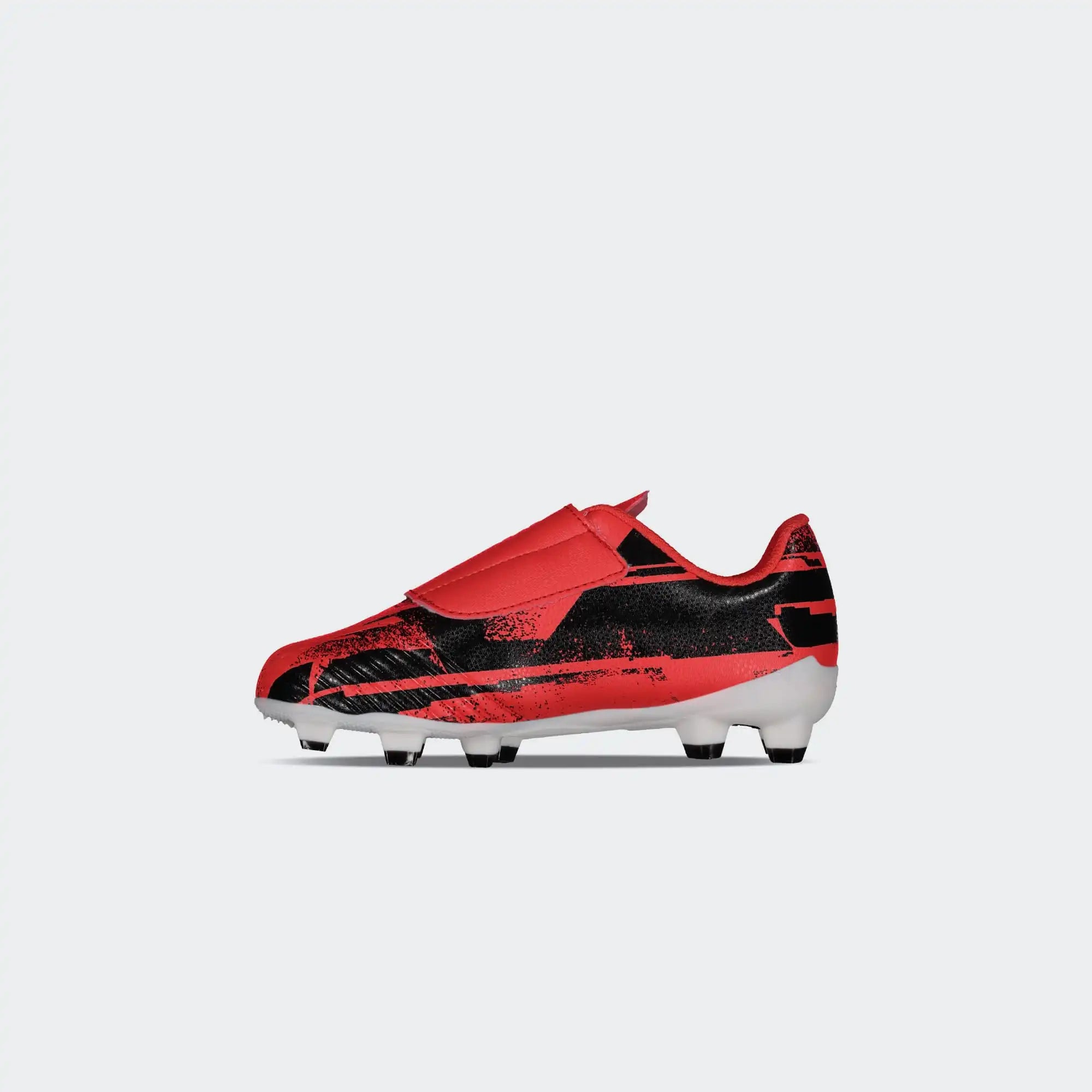 Red Black Soccer Cleats for Boy Charly Grasshopper 6.0 St Yt