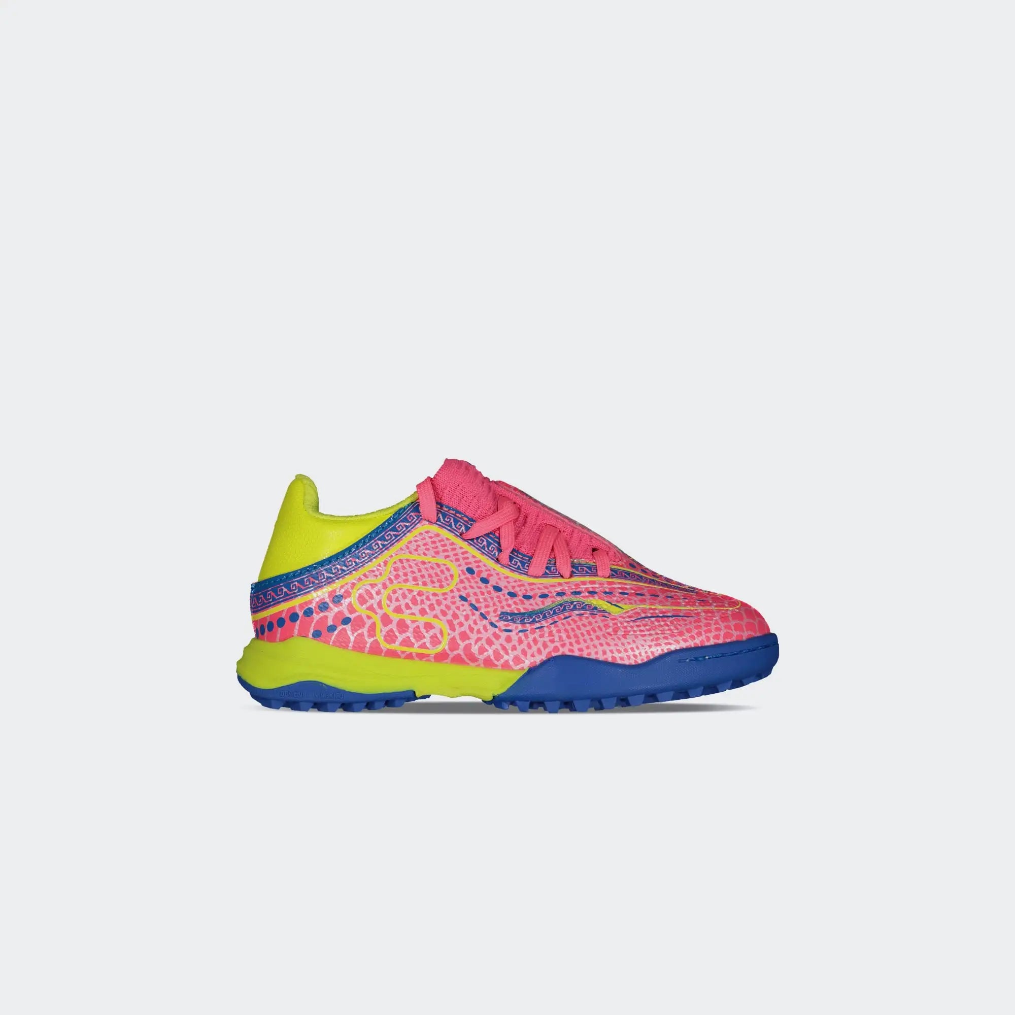 Fuchsia Yellow Leyendas Soccer Turf Shoes for Boy Charly Sport Zinetik 26 Select TF YT