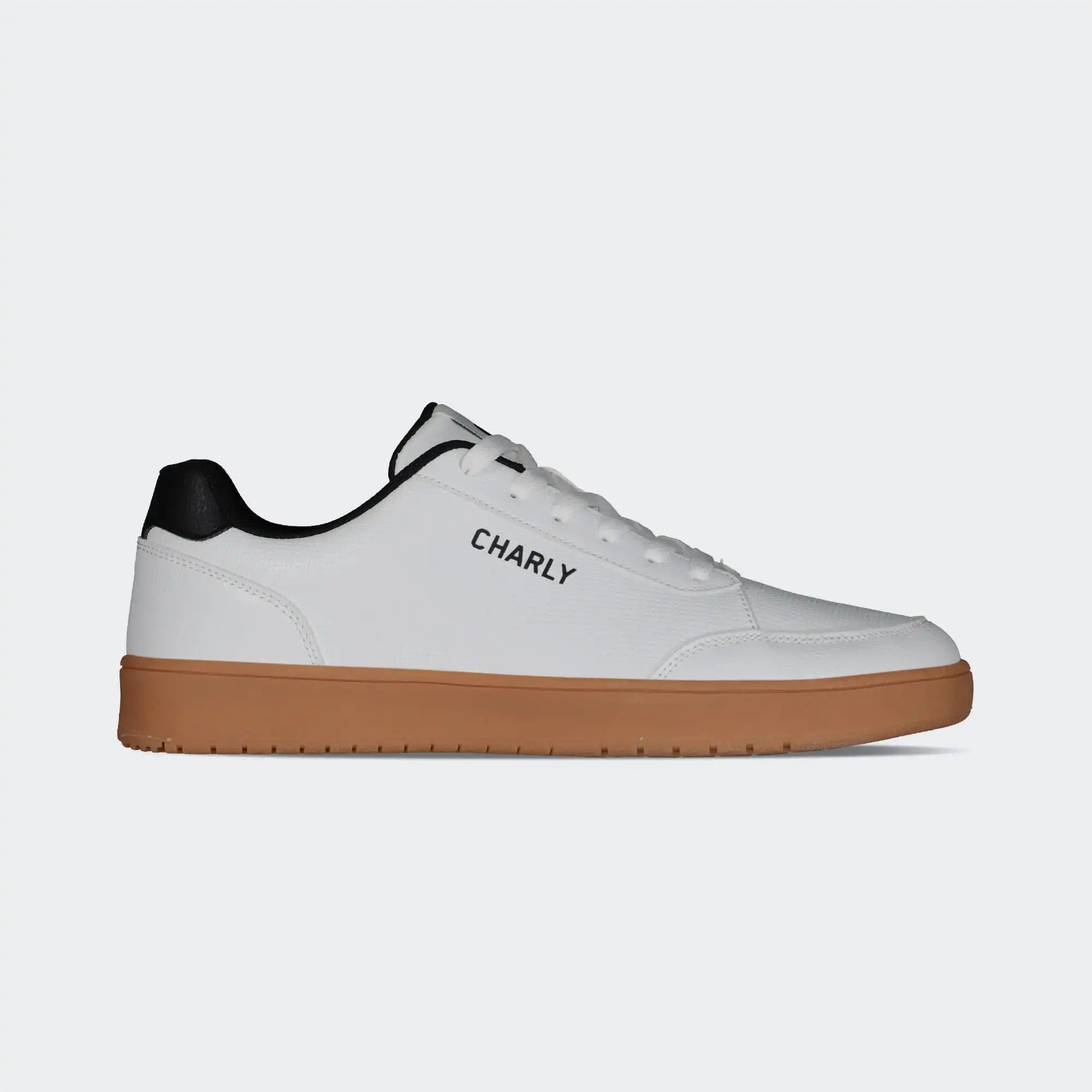 White Lifestyle Classic Shoes for Men Charly Voyage City